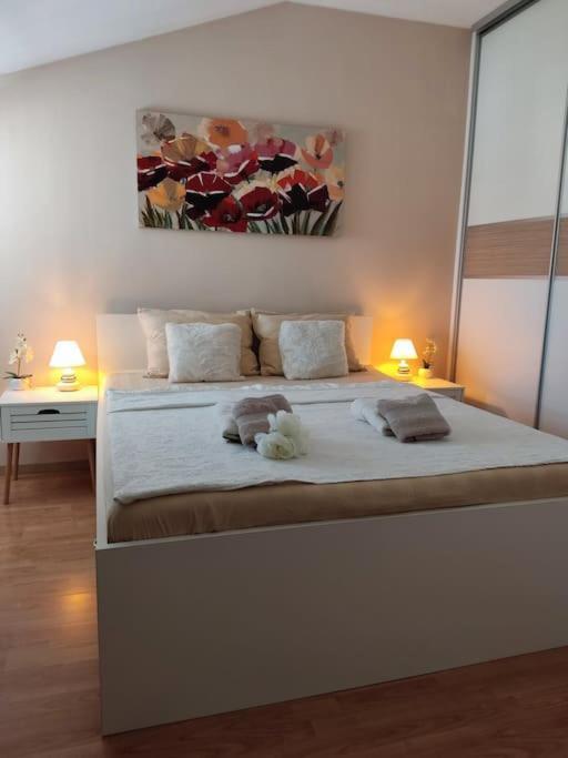 Bird View Apartment Carlissima Trogir Exterior foto