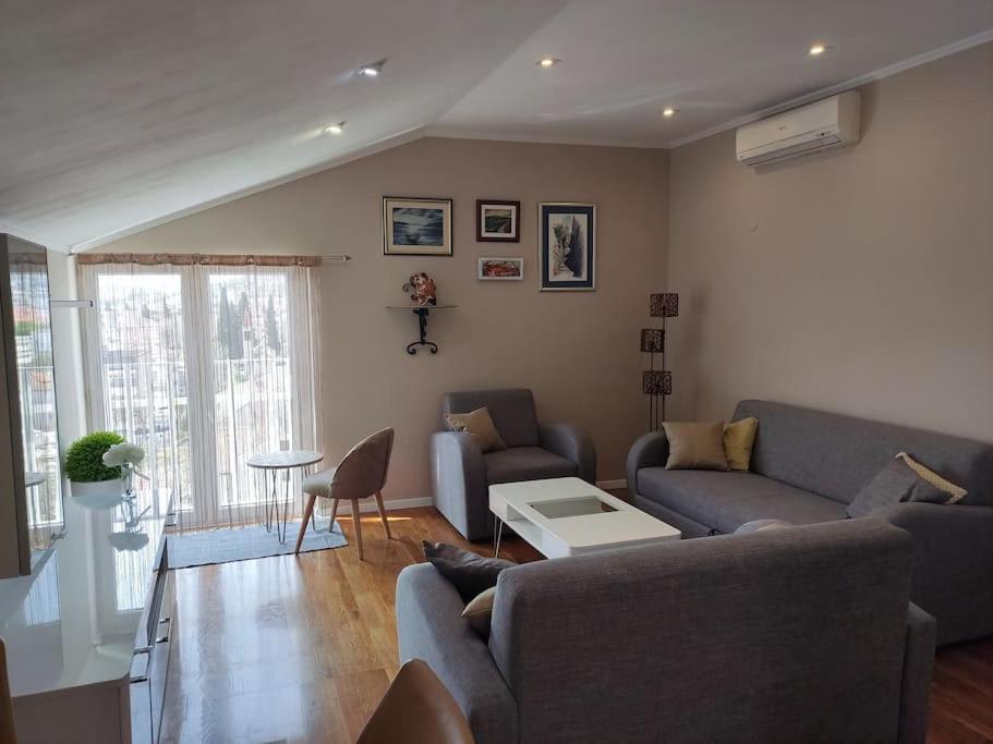 Bird View Apartment Carlissima Trogir Exterior foto